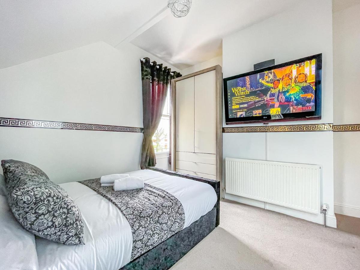 *Rd9Bc* For Your Most Relaxed & Cosy Stay + Free Parking + Free Fast Wifi * Leeds  Exterior foto